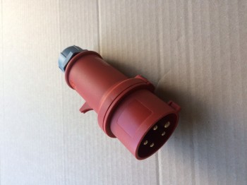 CEE 32 Ampere